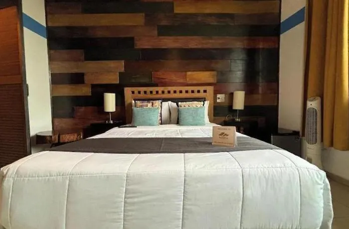 Casa Anzures Thematic 3*