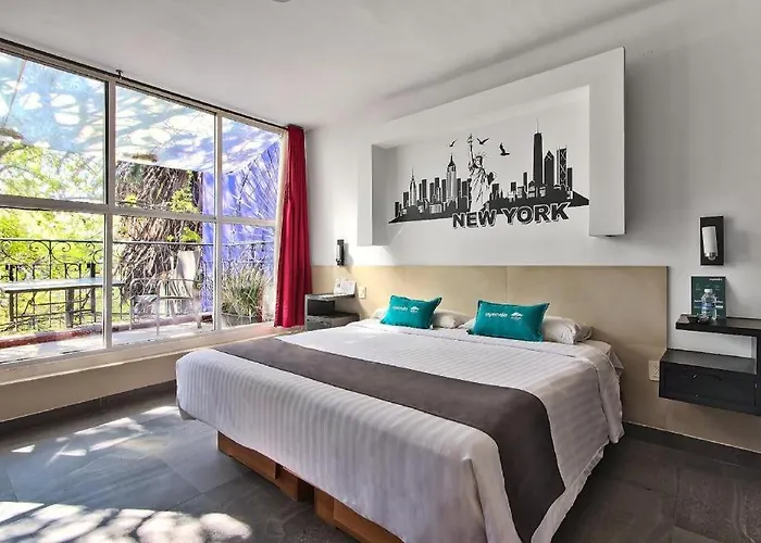 Casa Anzures Thematic 3*
