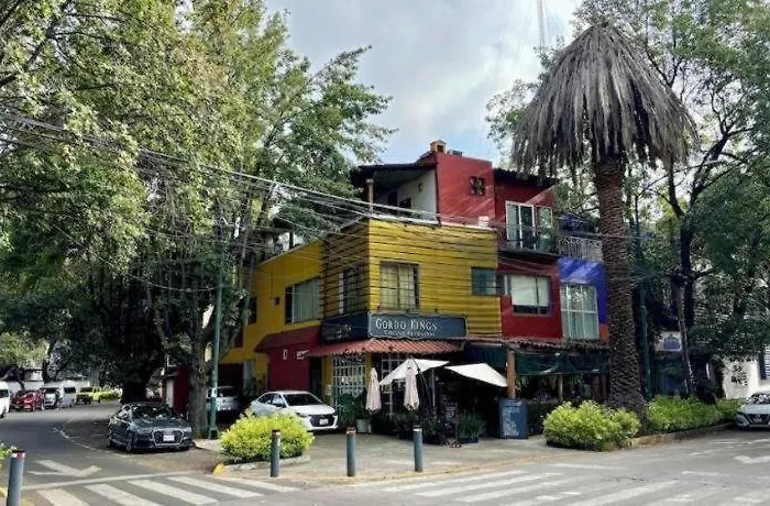 Casa Anzures Thematic